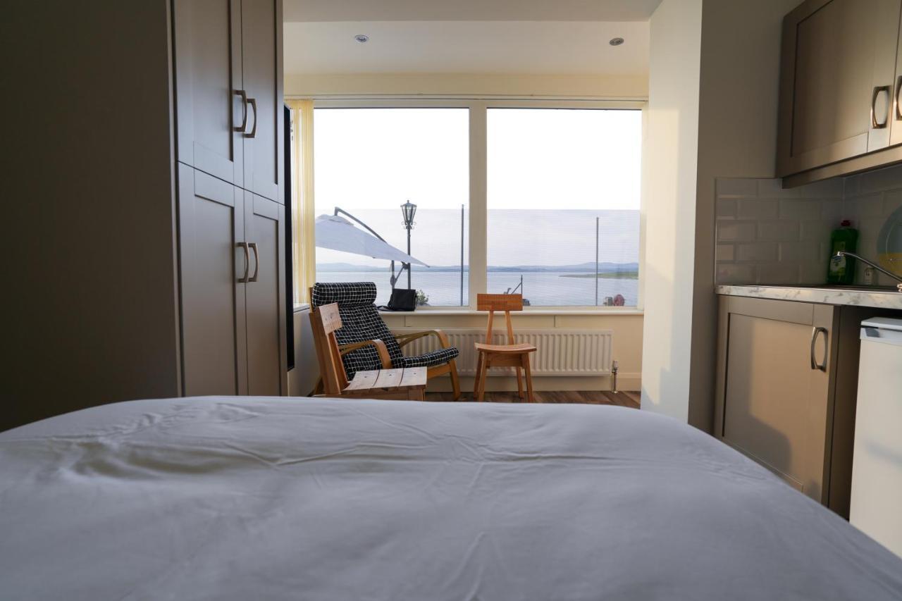 The Gaslight Inn Self Catering Holiday Apartments Rossnowlagh Donegal Buitenkant foto